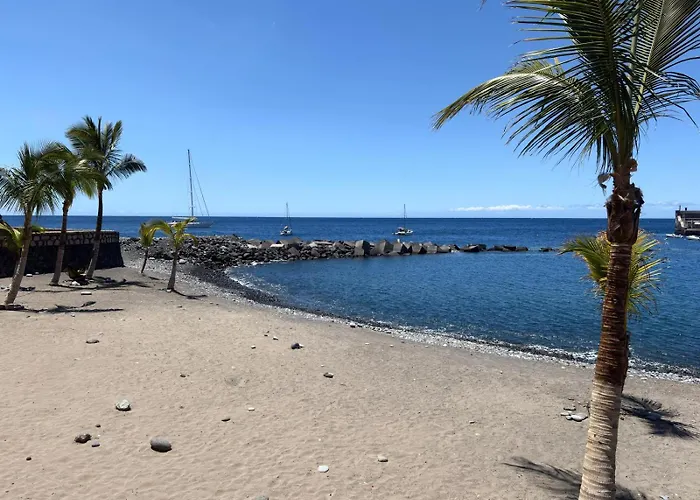 Playa San Juan - Brisas - 2 Min * Guía de Isora