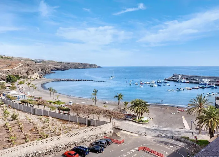 Playa San Juan - Brisas - 2 Min Guía de Isora