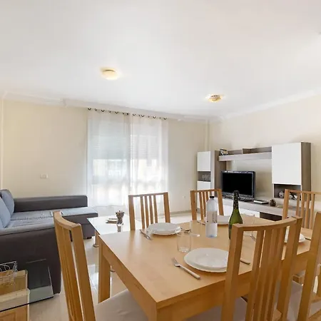 Brisas Playa San Juan By Paramount Holidays